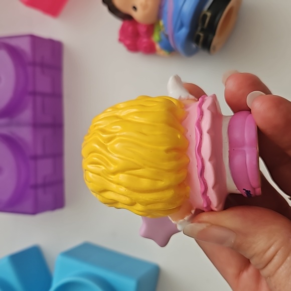 Little people princess carriage with building blocks. - Picture 8 of 12